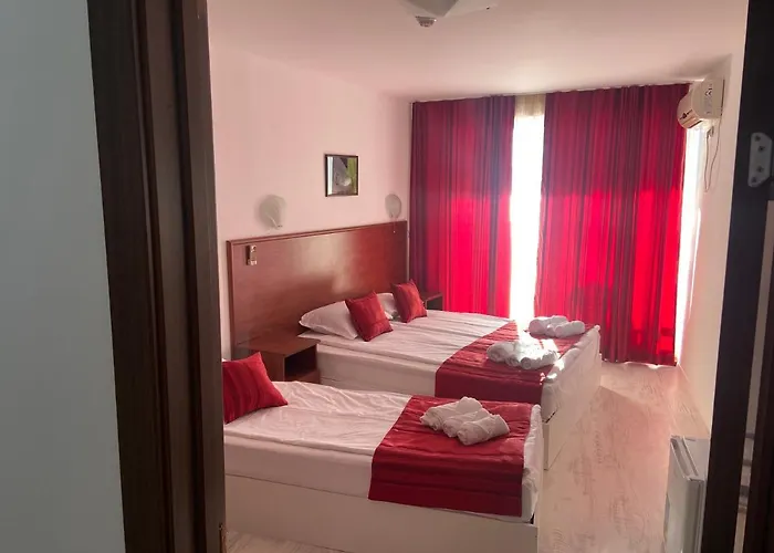 Ribarska Sreshta Family 3*